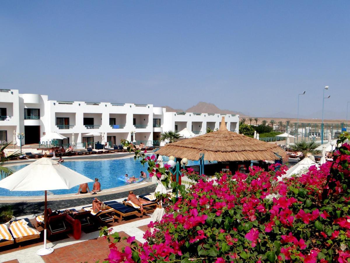 Sharm Holiday Resort Exteriör bild